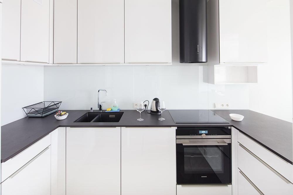 Capital Apartments - Towarowa بوزنان المظهر الخارجي الصورة