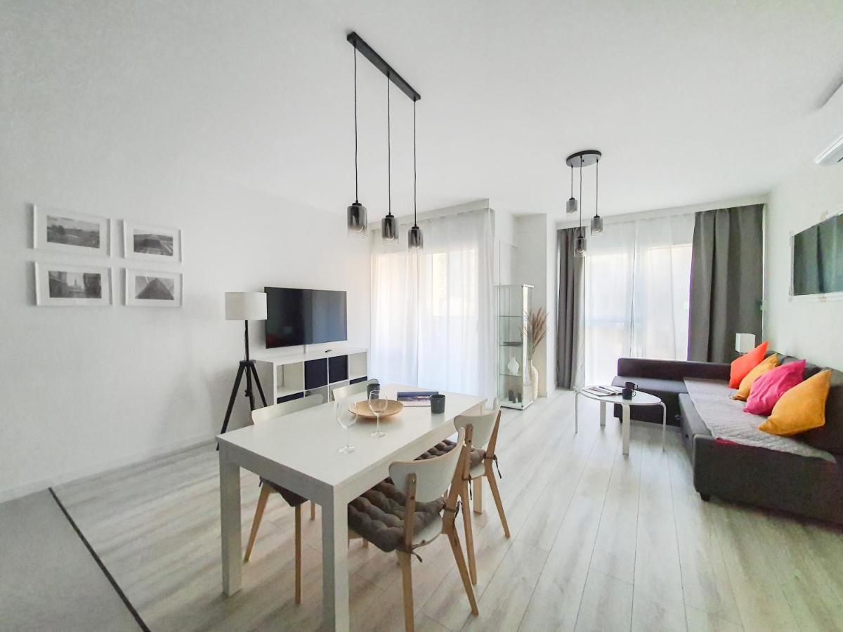 Capital Apartments - Towarowa بوزنان المظهر الخارجي الصورة